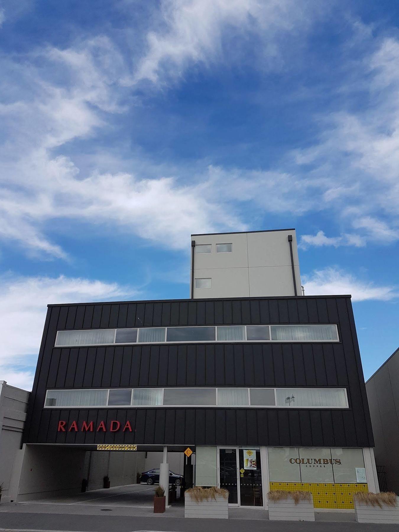 Ramada Suites By Wyndham Christchurch City Exteriér fotografie