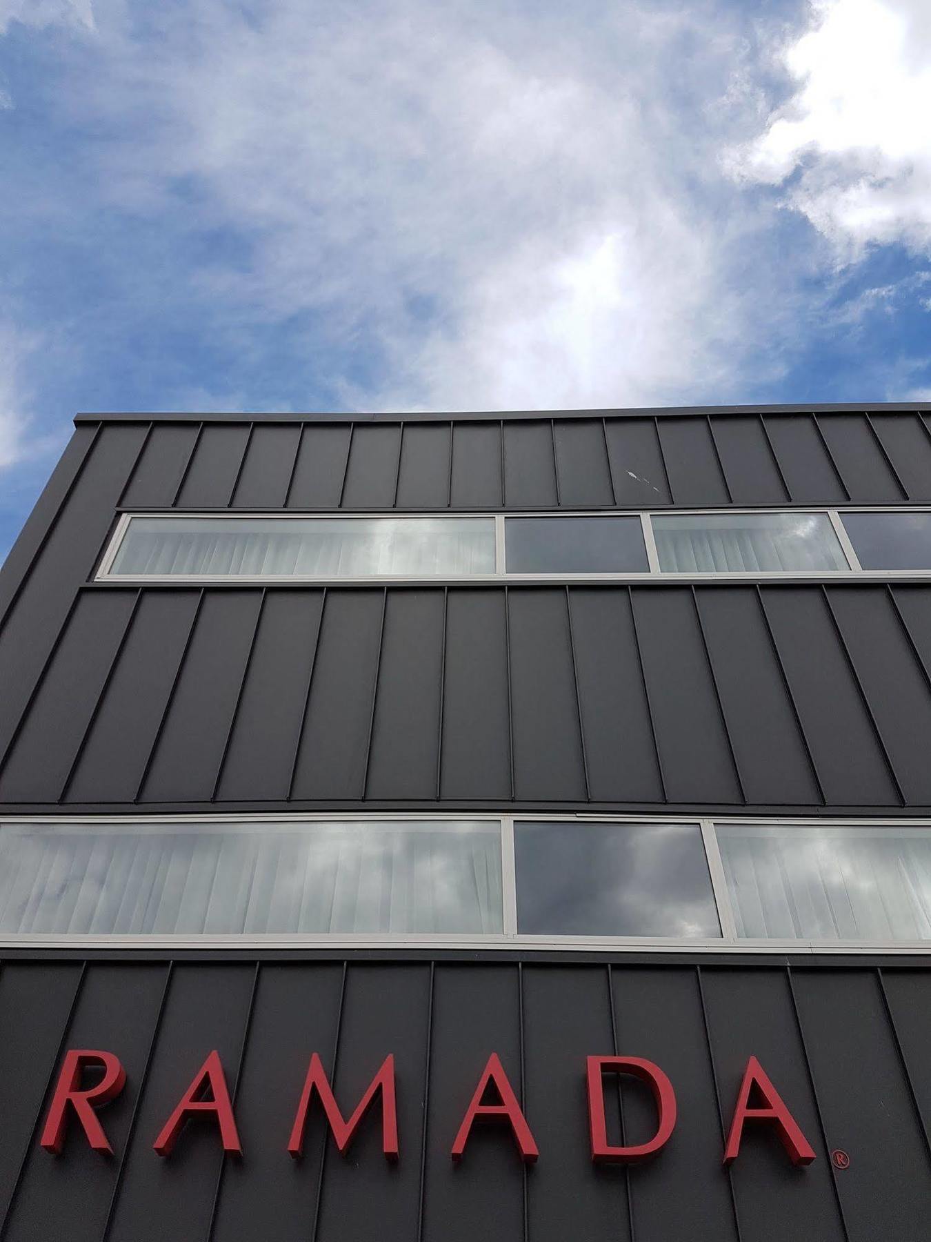 Ramada Suites By Wyndham Christchurch City Exteriér fotografie