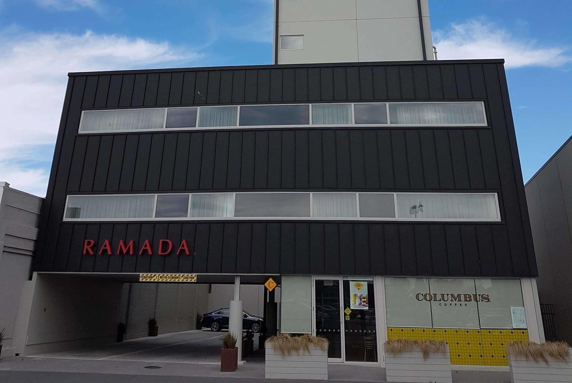 Ramada Suites By Wyndham Christchurch City Exteriér fotografie